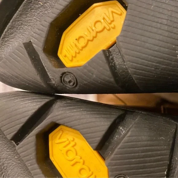 UGG Brown Shearling Winter Boots - Picture 10 of 15